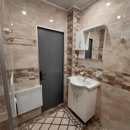 Familia Apartment